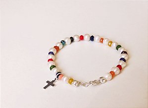 PULSEIRA PÉROLA E PEDRAS VARIADAS COM PINGENTE