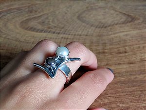 ANEL GRAFISMO DUAS PÉROLAS PÉROLA BIWA