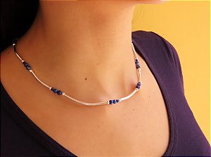 COLAR CANUTILHO COM LÁPIS LAZULI LÁPIS LAZÚLI