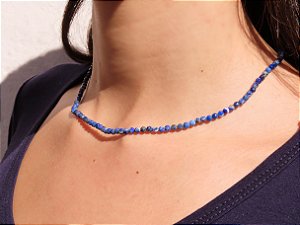 COLAR DELICADO LÁPIS LAZULI II LÁPIS LAZÚLI
