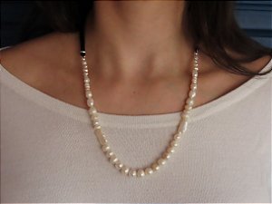 COLAR SEDA PÉROLA BIWA E KESHIS III