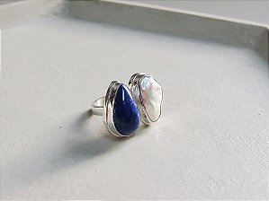 ANEL DUO PÉROLA E LÁPIS LAZÚLI