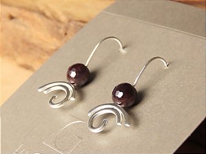 BRINCO GANCHO GRAFISMO GRANADA