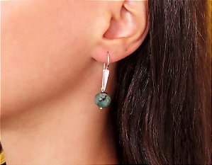 BRINCO GANCHO EXCLAMAÇÃO ESMERALDA