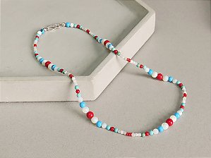 COLAR DELICADO PEDRAS VARIADAS