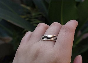 ANEL CONTRASTE ONDAS PRATA