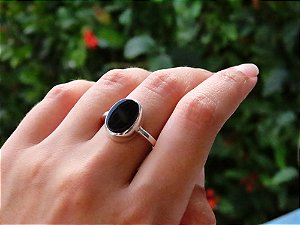 ANEL TURMALINA NEGRA OVAL