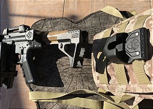 Bandoleira Tatica Clip Colete Molle Tubo Stock