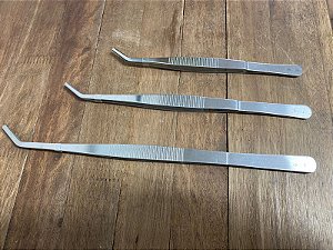 Pinça de Aço Inox Para alimentação de animais - Ponta Curva 25cm