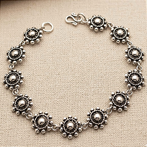 Pulseira de Prata de Bali Balls Composê