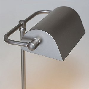 Abajur Luminária de Mesa Alumínio Calha Estudo Bivolt 30cm de Altura Golden Art E-27 M040 Escritórios e Salas