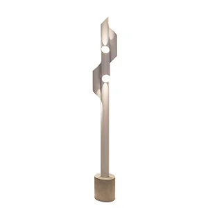 Coluna Luminária de Piso Mandacaru Munclair – Fabíola Bergamo 9× GU10, Base Concreto, A170 cm 9614