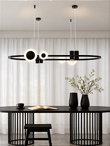 Pendente DNA Iluminação L0115 Kálida Oval – 120×50 cm – 4 Cúpulas Selenita – LED 24W 3000K + 4×GU10 – Cabo 2 m
