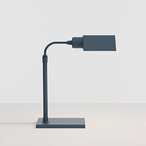 Luminária de Mesa Golden Art Vittoria Telescópica em Latão com Base Retangular e Lâmpada E27 Altura Ajustável 40–46cm M205LT