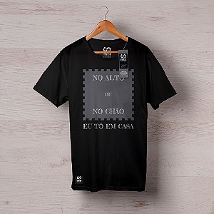 Camisa INSIST No Alto ou No Chão