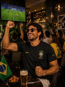 Camisa Brasil é Nosso Preta