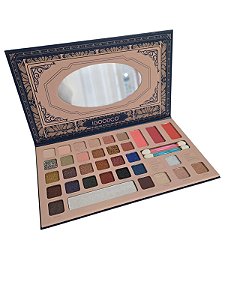 Paleta de sombra importada.