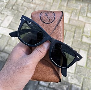 Óculos de Sol Ray-Ban Wayfarer Fosco Armação Inclinado Masculino