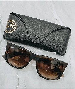 Óculos de Sol Ray-Ban Justin 4165 Tartaruga Onça Fosco Emborrachado Masculino – Proteção UV400