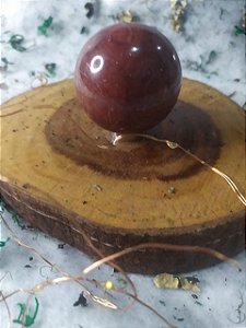 Esfera de Cristal de Jaspe Vermelho - 169 gramas