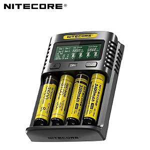CARREGADOR UMS4 LCD - NITECORE®