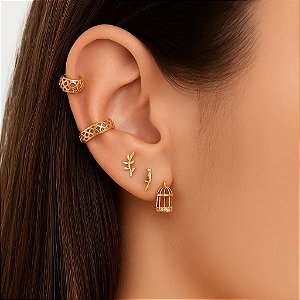 Kit de brincos com gaiola cravejada com zircônias, passarinho e folha folheado em ouro 18k