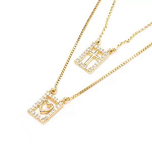 Colar escapulário cruz e coração vazado micro zircônia folheado em ouro 18k