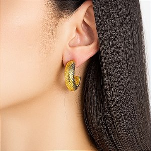 Argola Texturizada Banhada a Ouro 18k