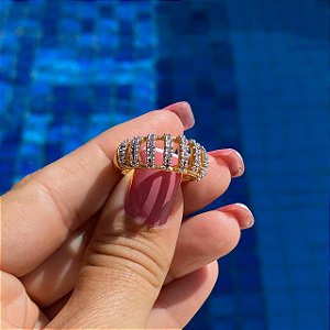 ANEL FOLHEADO OURO 18K VAZADO COM ZIRCÔNIAS BRANCAS