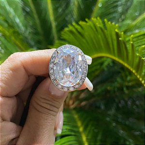 ANEL FOLHEADO OURO 18K CRISTAL OVAL GRANDE CRAVEJADO COM ZIRCÔNIA