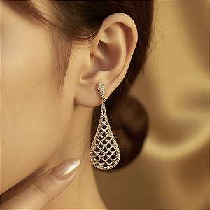 BRINCO FOLHEADO RODIO BRANCO REDE