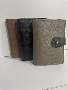 Porta passaporte duplo em couro