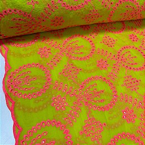 Layse Bordada Amarelo Neon Com Borados Rosa