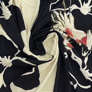 Viscose Barrada Estampada Marfim e Preta Com Flores 1,35x2,15m