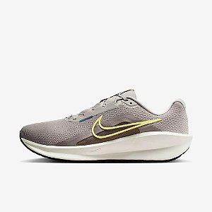 Tênis Nike Downshifter 13 Masculino - Marrom