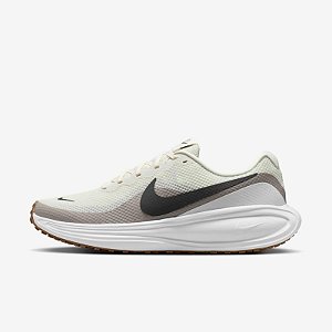 Tênis Nike Revolution 8 Masculino Bege