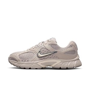 Tênis Nike V5 Runner Feminino Marrom/Cinza