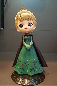 Estatua Elsa Princesa do gelo (coroação)