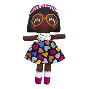 Boneca de Pano Negra com Sainha de Corações Removível - G