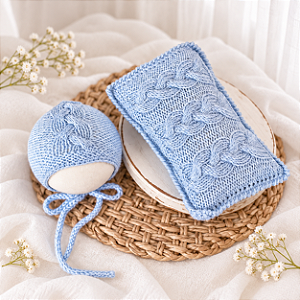 Conjunto Travesseiro Tricô Trança Azul Bebê