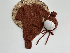 Conjunto Macacão Mohair Touca Pompom Ferrugem