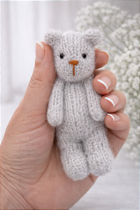 Ursinho de Tricô Mohair Cinza Claro