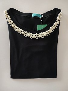 Blusa Feminina Preta Com Bordado de Pérolas Sortidas na Gola Viscolycra