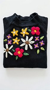 Blusa Tricot Modal Preta Bordada