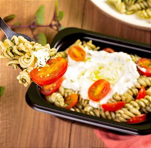 Macarrão Parafuso ao Pesto com Sour Cream e Tomate Cereja Salteado - 230g