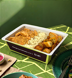 Estrogonofe de Frango com Batatas Rústica e Arroz Branco 320g