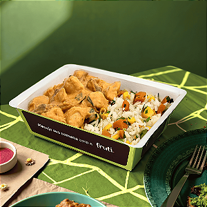Estrogonofe de Frango com Shimeji e Arroz Primavera - 300g