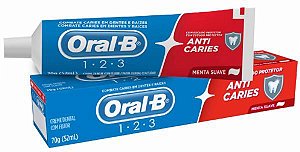 Creme Dental Oral B 1.2.3. Anticáries 70g