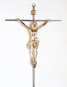 Crucifixo de Parede Cruz Cromada e Cristo Dourado. 28X17cm