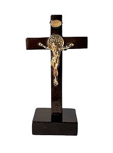 Crucifixo de Mesa em Madeira. Medalha São Bento e Cristo em Metal. Verniz Alto Brilho. 8cm